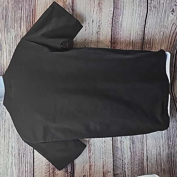 LOS ANGELES LAKERS BLACK SHORT SLEEVE PULLOVER TEE - Picture 4 of 7